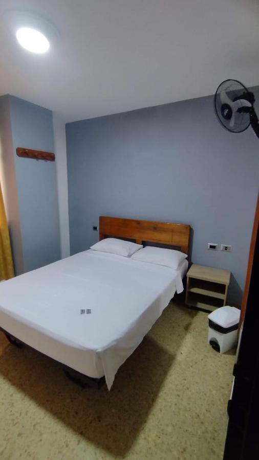 Hotel Medellin Kapital Eksteriør bilde