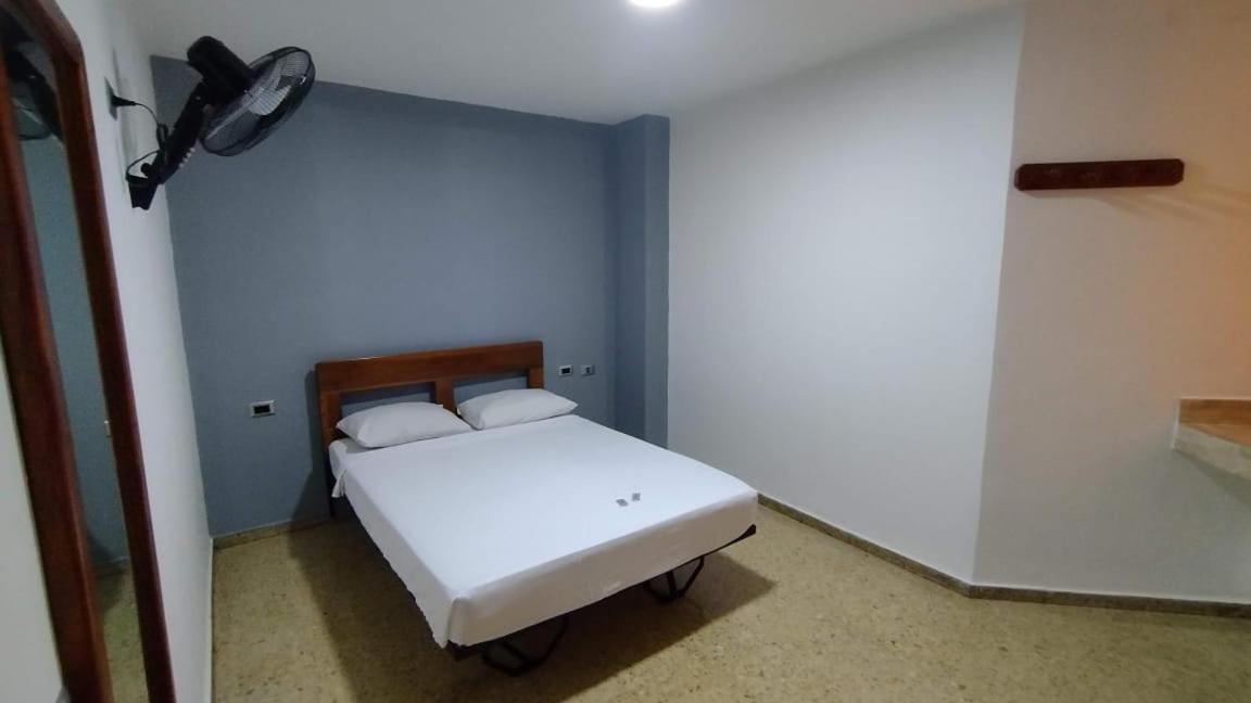 Hotel Medellin Kapital Eksteriør bilde