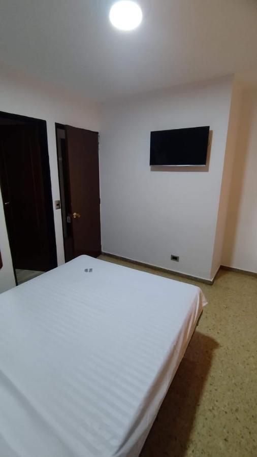 Hotel Medellin Kapital Eksteriør bilde