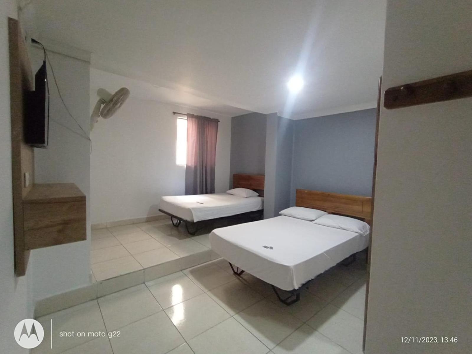 Hotel Medellin Kapital Eksteriør bilde