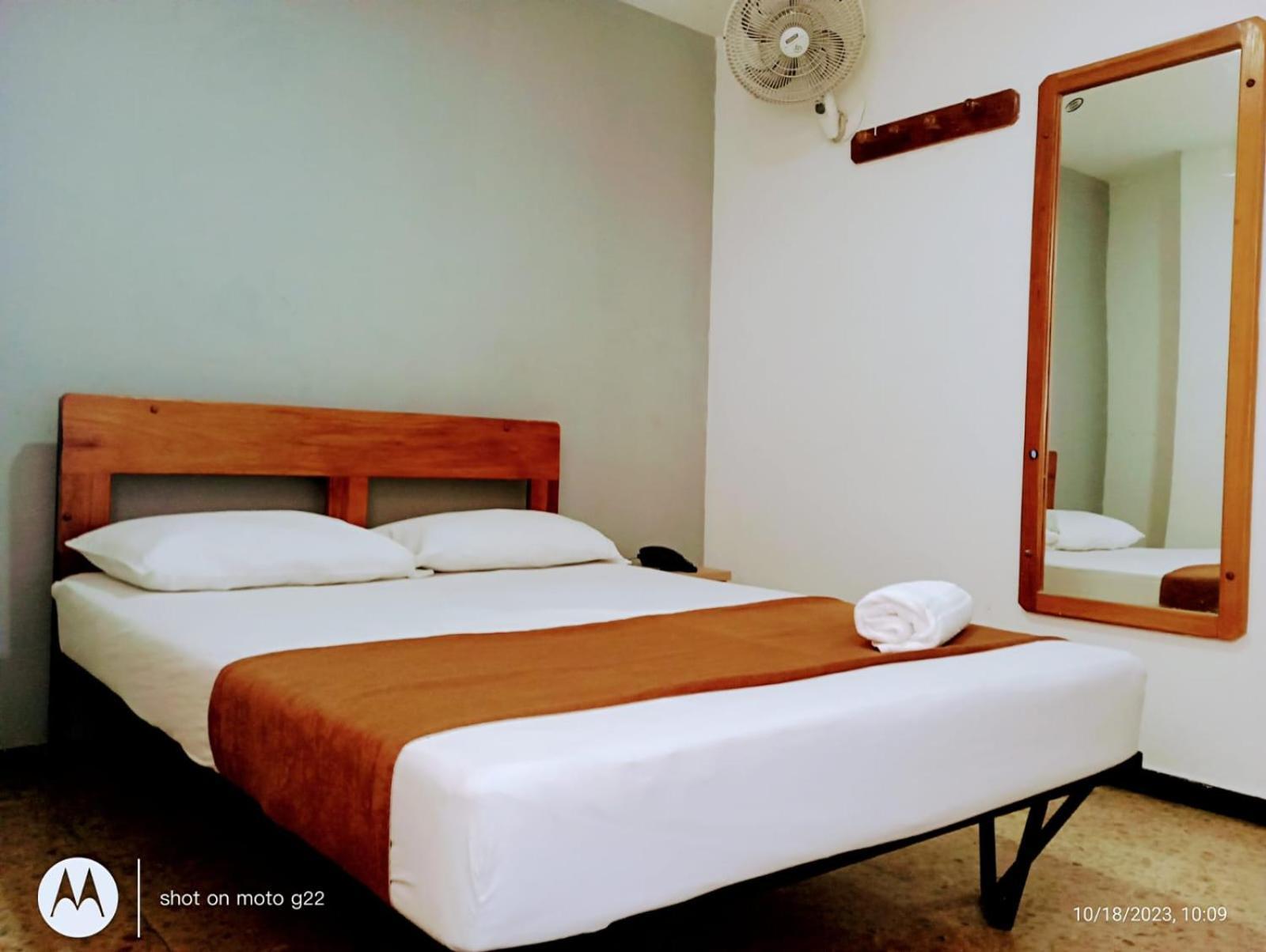 Hotel Medellin Kapital Eksteriør bilde