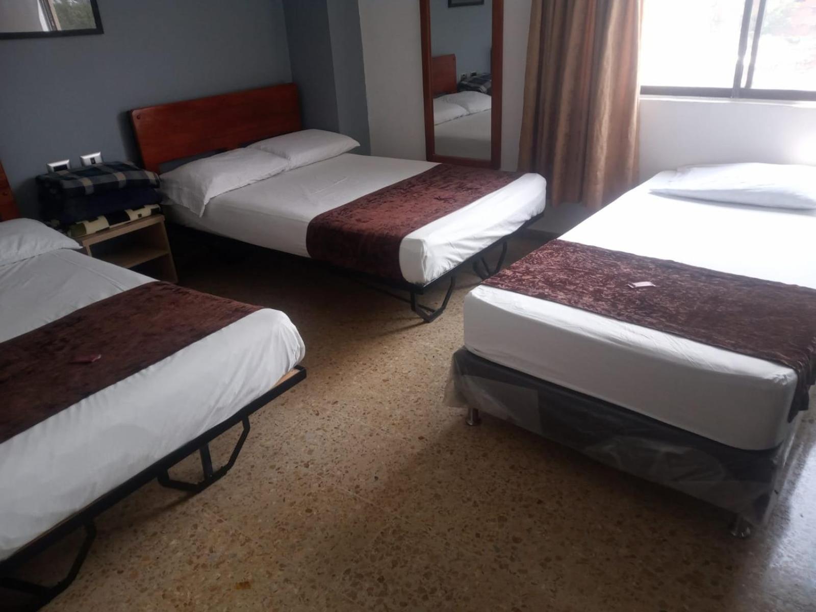 Hotel Medellin Kapital Eksteriør bilde